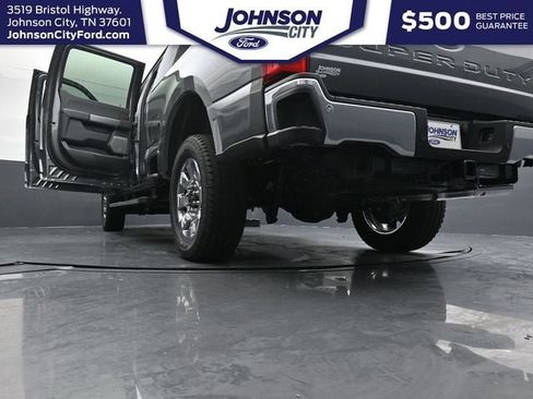 New 2026 Ford F250 Lariat w/ Chrome Package AWD/4WD image 38