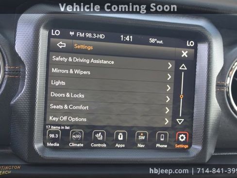 Used 2021 Jeep Wrangler Unlimited Sahara image 24