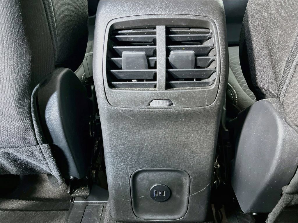 Used 2025 Ford Escape Active FWD image 31