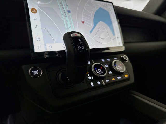 New 2026 Land Rover Defender 110 S AWD/4WD image 17