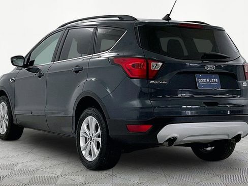 Used 2019 Ford Escape SEL image 4