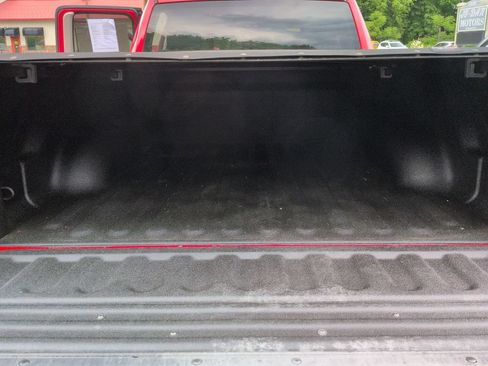 Used 2018 RAM 1500 Express w/ Express Value Package AWD/4WD image 27