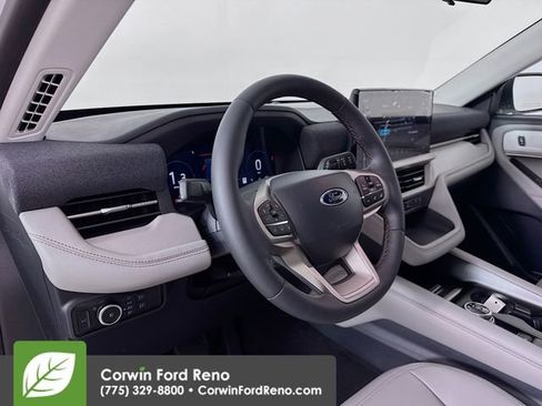 New 2025 Ford Explorer Active w/ Active Comfort Package image 9