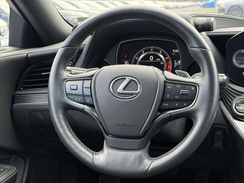 Used 2021 Lexus LS 500 AWD w/ Accessory Package (Z1) image 9