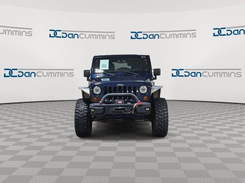 Used 2013 Jeep Wrangler Unlimited Sahara w/ Dual Top Group AWD/4WD image 3