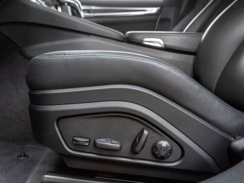 Certified 2023 Porsche Panamera 4S image 22