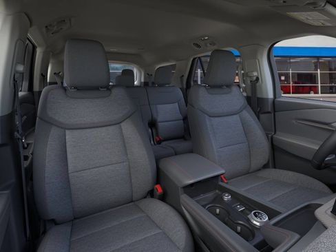 New 2026 Ford Explorer Active RWD image 10