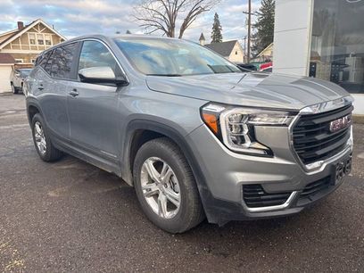Used 2024 GMC Terrain SLE