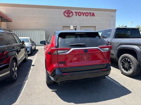 Used 2021 Toyota RAV4 XSE w/ Premium Package AWD/4WD image 8