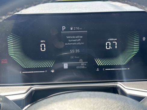 Used 2024 Kia Sorento S FWD image 26