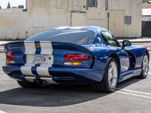 Used 1996 Dodge Viper GTS image 9