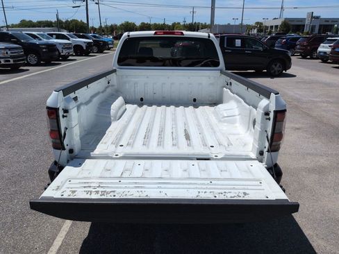 Used 2022 Nissan Frontier S RWD image 33