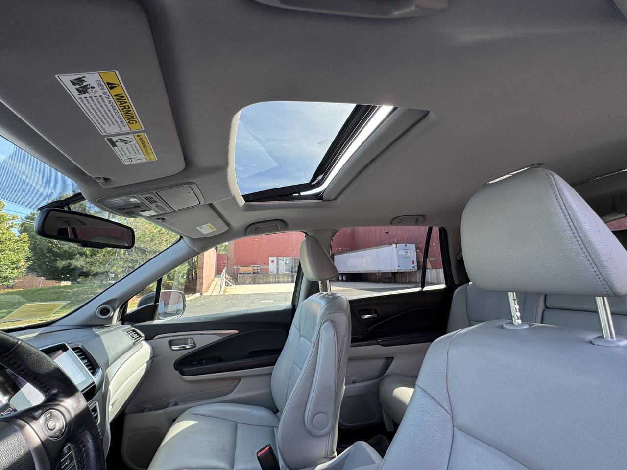Used 2017 Honda Pilot EX-L image 8