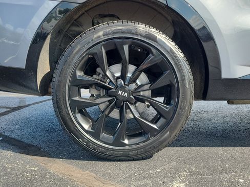 Used 2021 Kia Sorento SX AWD/4WD image 11