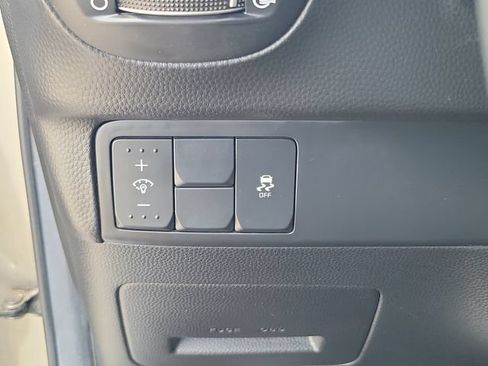 Used 2019 Kia Soul FWD image 17