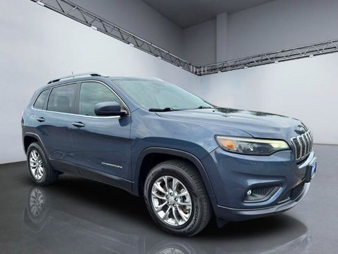 Used 2021 Jeep Cherokee Latitude Lux w/ Sun & Sound Group AWD/4WD image 9