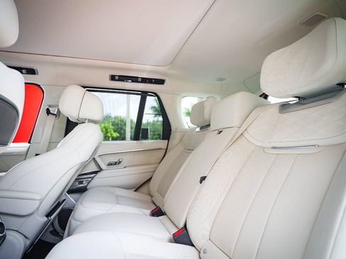 Used 2023 Land Rover Range Rover SV AWD/4WD image 43