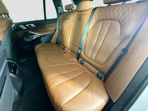 New 2026 BMW X5 M60i image 25