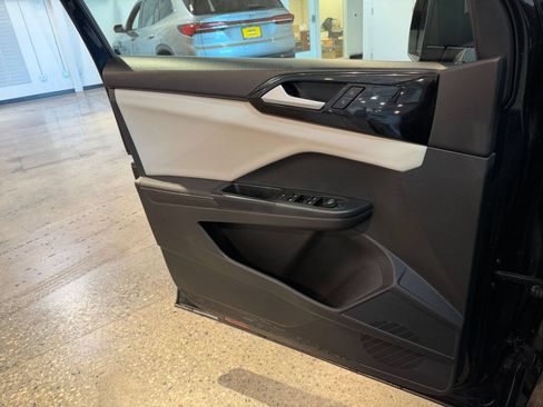 Used 2026 Volkswagen Taos S FWD image 15