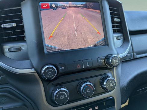 Used 2024 RAM 3500 Big Horn image 22