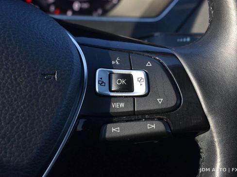 Used 2019 Volkswagen Tiguan SEL w/ 3rd Row Seat Package image 22