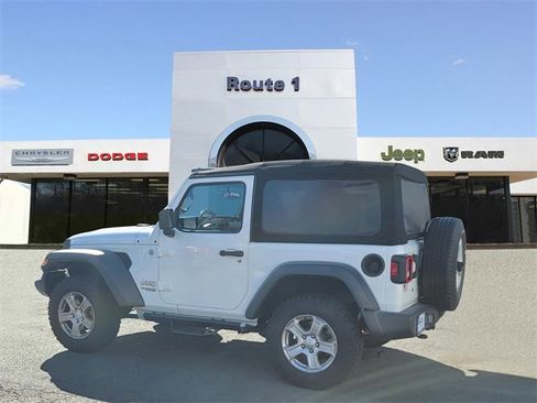 Used 2020 Jeep Wrangler Sport image 4