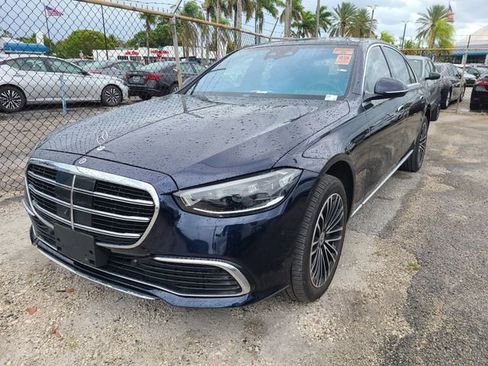 Used 2023 Mercedes-Benz S 500 4MATIC image 1