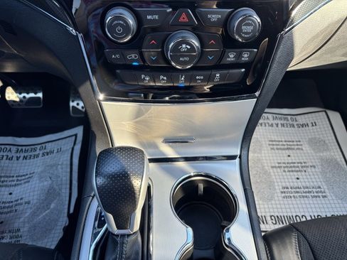 Used 2020 Jeep Grand Cherokee SRT image 18