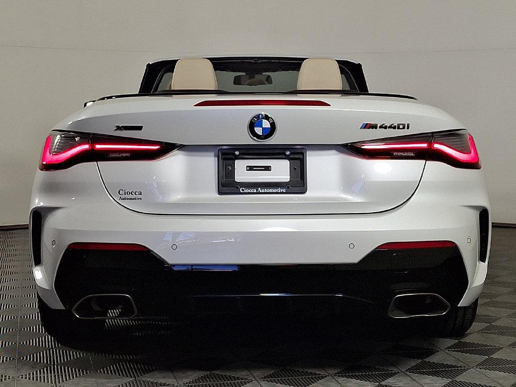 Used 2024 BMW 440i xDrive Convertible AWD/4WD image 8