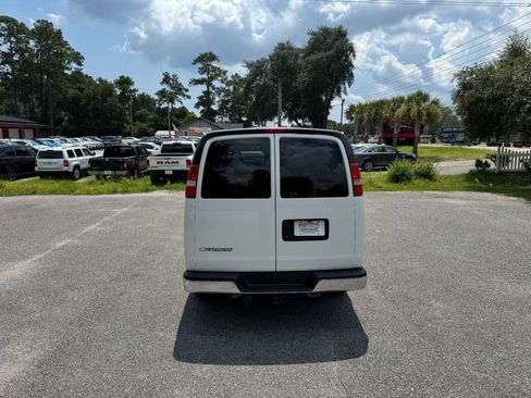 Used 2019 Chevrolet Express 3500 LT w/ LT Preferred Equipment Group RWD image 30