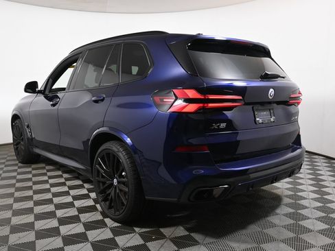 Certified 2026 BMW X5 xDrive40i w/ M Sport Package AWD/4WD image 9