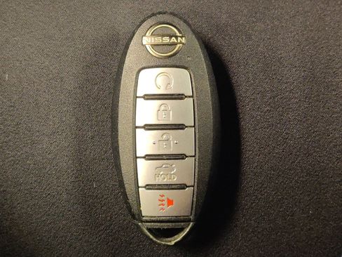 Used 2023 Nissan Altima 2.5 SV w/ SV Premium Package FWD image 32