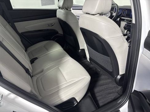 Used 2025 Hyundai Tucson Limited AWD/4WD image 30
