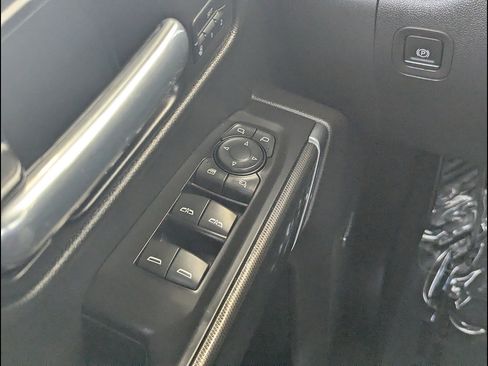 Used 2021 GMC Sierra 1500 AT4 w/ AT4 Preferred Package AWD/4WD image 29