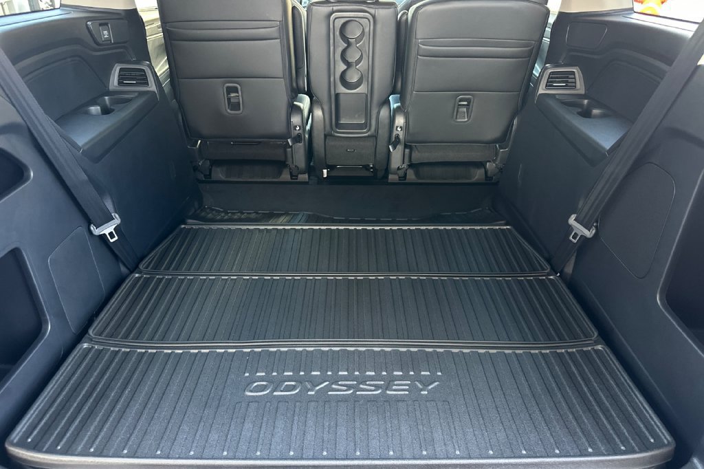 New 2027 Honda Odyssey EX-L image 18