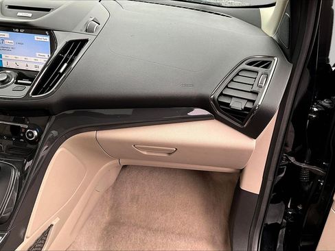 Used 2016 Ford Escape Titanium image 26