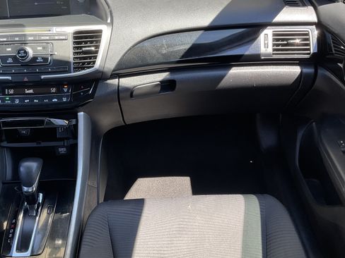Used 2017 Honda Accord LX image 24