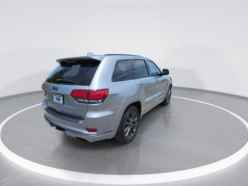 Used 2018 Jeep Grand Cherokee High Altitude AWD/4WD image 8