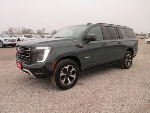 New 2026 GMC Yukon XL AT4 Ultimate image 8