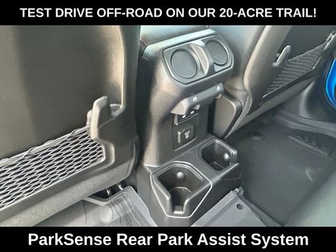 New 2025 Jeep Gladiator Rubicon image 35