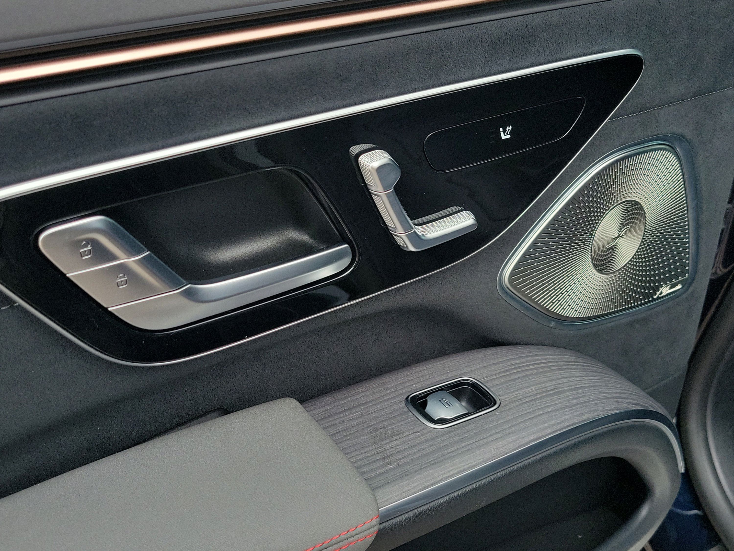 Certified 2024 Mercedes-Benz EQS 580 4MATIC Sedan image 8