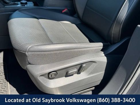 Certified 2023 Volkswagen Atlas SE w/ Panoramic Sunroof Package AWD/4WD image 36