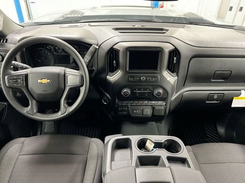 New 2026 Chevrolet Silverado 2500 Custom w/ Custom Value Package image 10