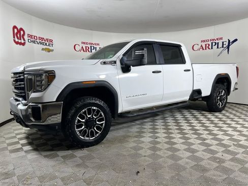 Used 2020 GMC Sierra 2500 4x4 Crew Cab w/ Convenience Package image 3
