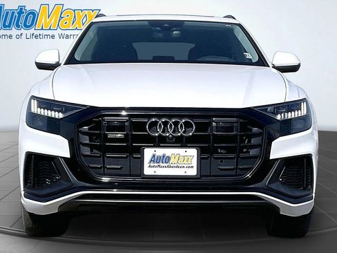 Used 2019 Audi Q8 Prestige w/ Adaptive Chassis Package AWD/4WD image 2