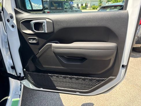 New 2026 Jeep Wrangler Unlimited Sport AWD/4WD image 26
