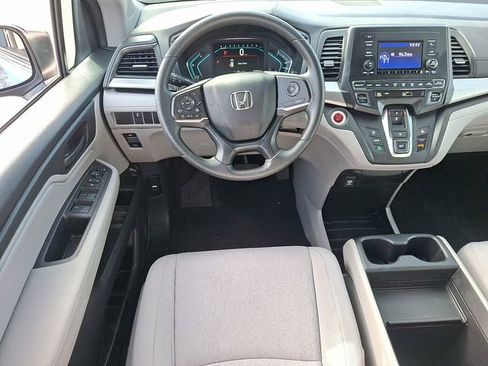 Used 2020 Honda Odyssey LX image 12