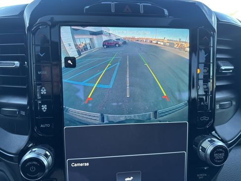 Used 2022 RAM 1500 Laramie image 26