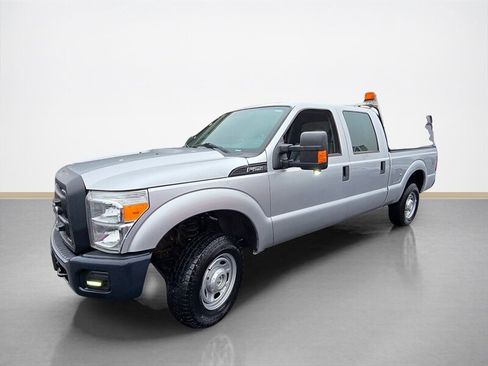 Used 2016 Ford F250 XL w/ Power Equipment Group image 8