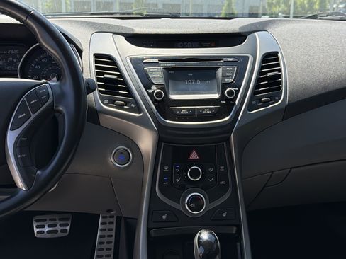 Used 2014 Hyundai Elantra Sport FWD image 29